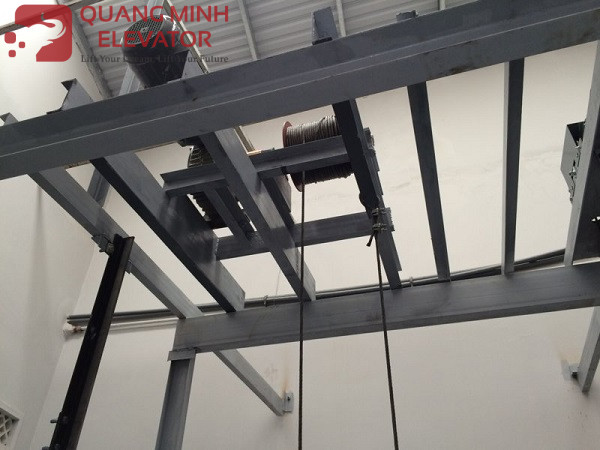 Thang Tải Hàng 500 Kg - NHÔM KIM HẰNG Q6 - Ảnh 3