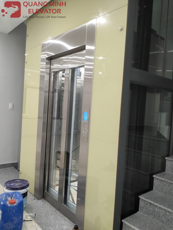 Thang Tải Khách 480 Kg - Khung Kính - CHỊ HÀ VINHOME Q9