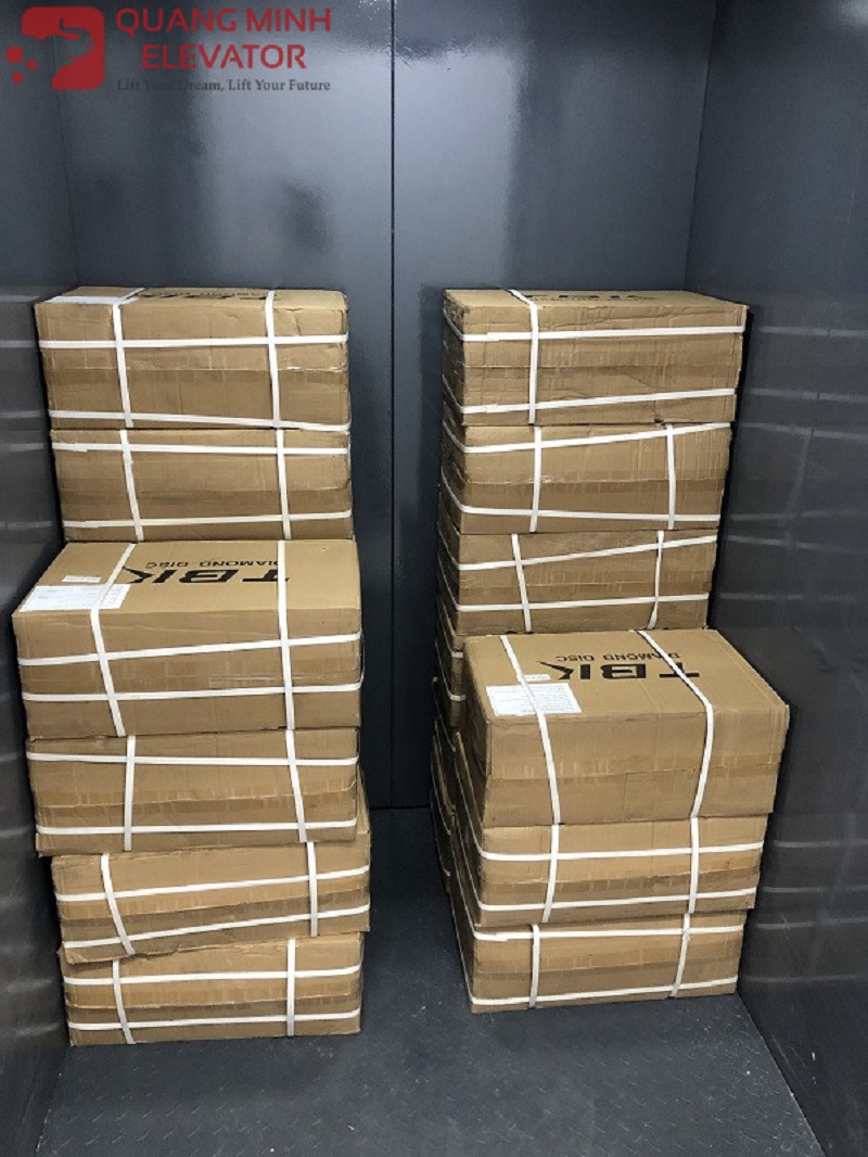 các dạng thang tải hảng 500kg