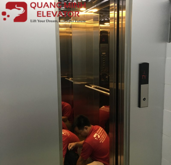 thang máy gia đình 450kg