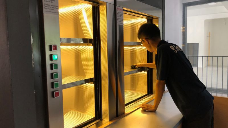 thang máy tải thực phẩm