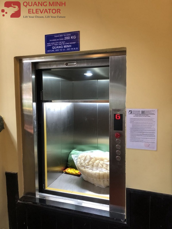thang máy tải thực phẩm