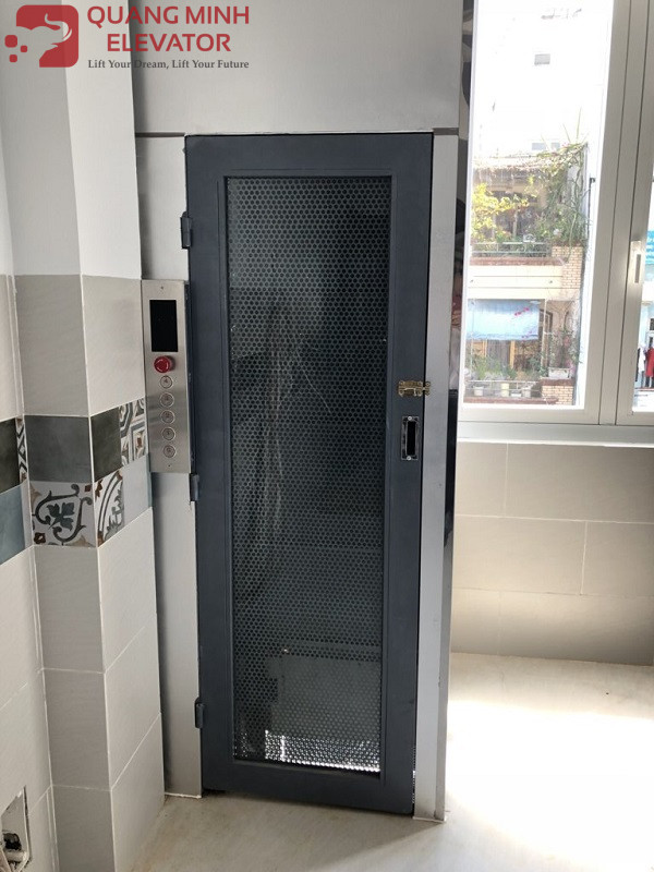 Thang Tải Hàng 300 Kg - NGÔ QUYỀN QUẬN 10