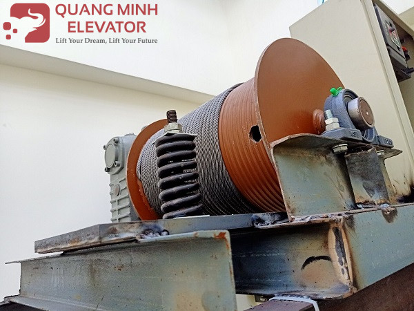 Thang Tải Hàng 300 Kg - BÌNH TÂY 2 - Ảnh 2