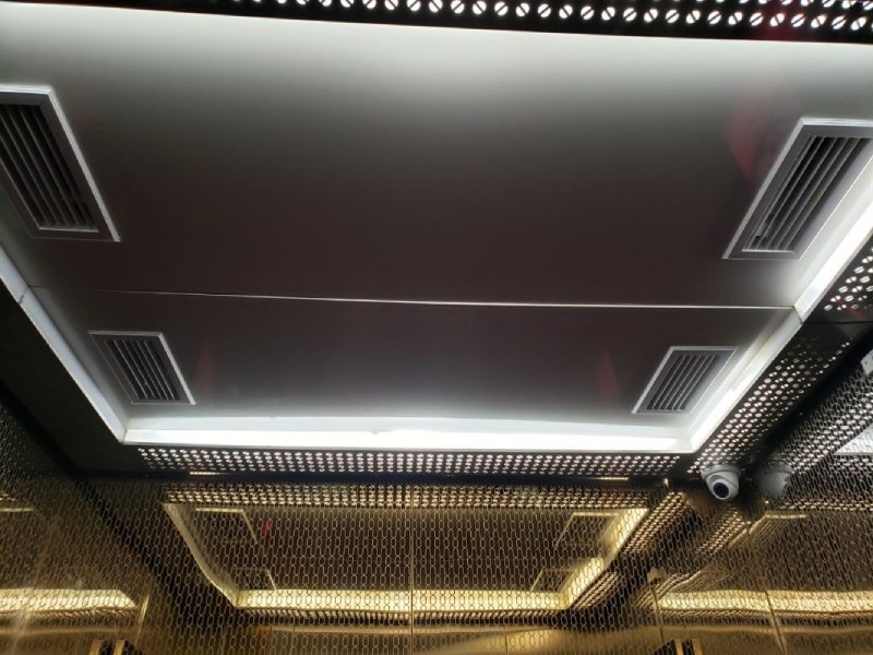 Điều hòa trong thang máy