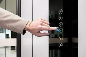 Thang máy nhiễm điện