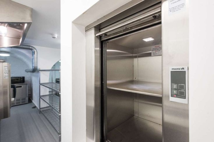 Thang tải thực phẩm